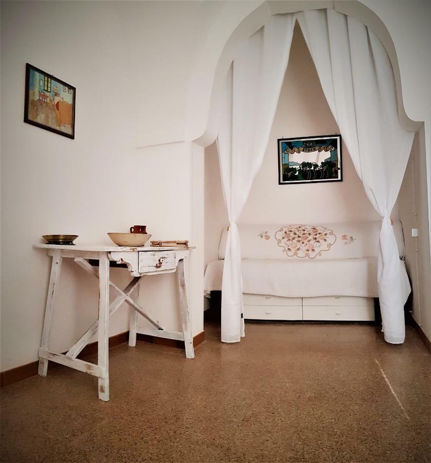 La Corte Del Nonno By Itriahomes Ceglie Messapica Exterior foto